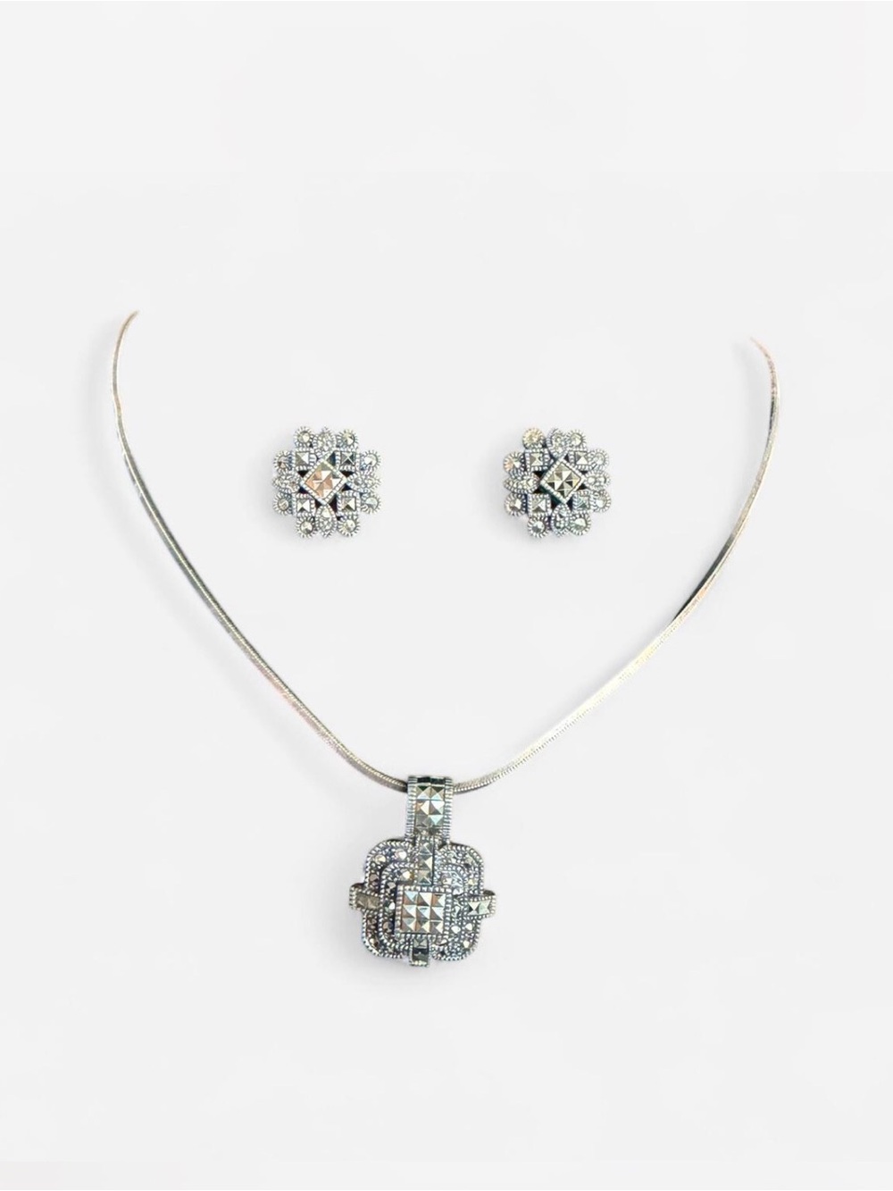 Silver Crystal Pendant Necklace and Stud Earrings Set - Silver